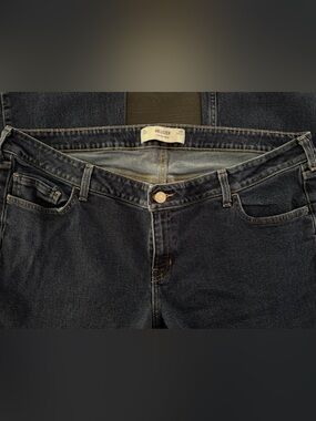 Hollister Women’s Low-Rise Dark Wash Bootcut Jeans